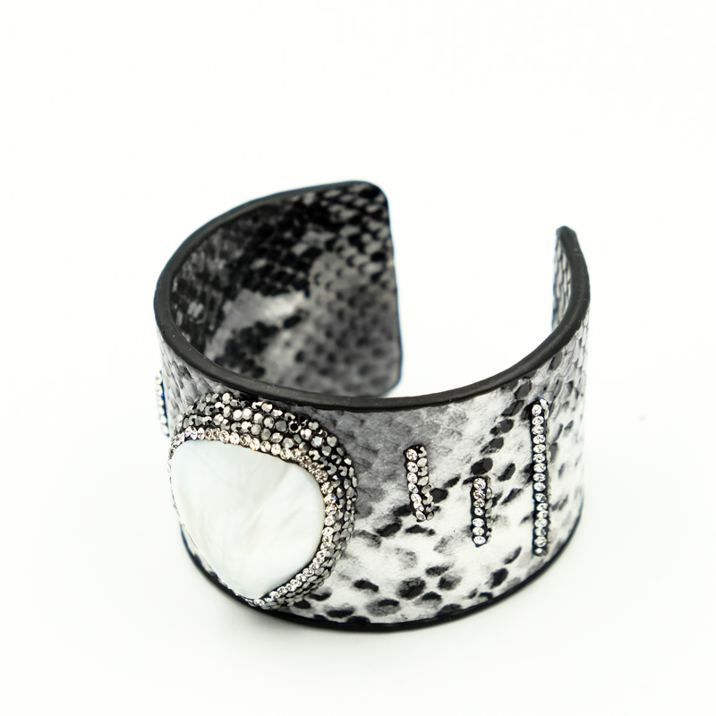 20180131-DSCF7247 vraxioli me petra filntisi apo derma