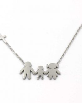 ΚΟΛΙΕ ΟΙΚΟΓΕΝΕΙΑ ΜΕ ΕΝΑ ΑΓΟΡΙ ΚΑΙ ΣΤΑΥΡΟ kolie oikogeneia me ena agori kai stayro