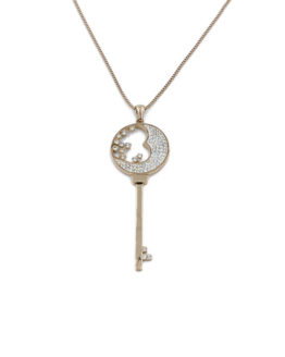 ΚΟΛΙΕ ΜΕ ΑΠΕΙΚΟΝΙΣΗ ΚΛΕΙΔΙ ΚΑΙ ΚΑΡΔΙΑ ΣΤΟΛΙΣΜΕΝΑ ΜΕ ΖΙΡΓΚΟΝ kolie me apeikonisi kleidi kai kardia stolismena me zirgkon