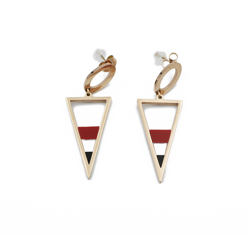 ΣΚΟΥΛΑΡΙΚΙΑ ΤΡΙΓΩΝΙΚΑ ΑΠΟ ΑΤΣΑΛΙ skoylarikia-trigonika-apo-atsali