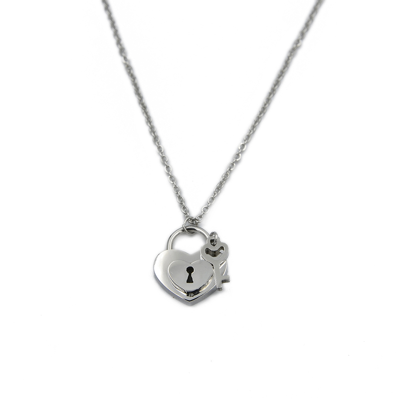 ΚΟΛΙΕ ΛΟΥΚΕΤΟ ΣΕ ΣΧΗΜΑ ΚΑΡΔΙΑΣ ΚΑΙ ΚΛΕΙΔΙ kolie loyketo se sxima kardias kai kleidi